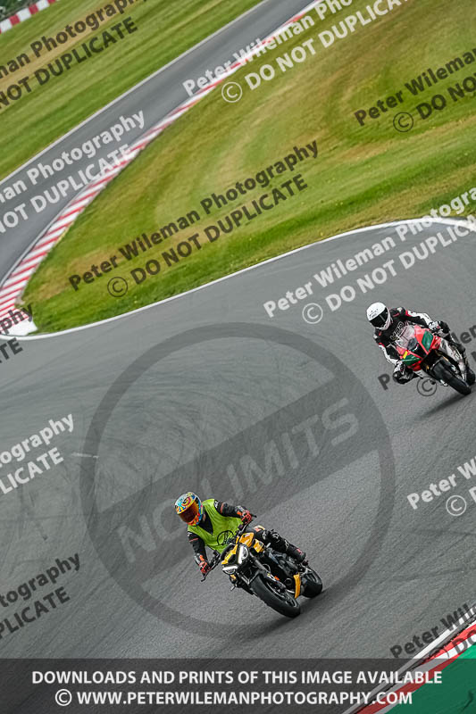 donington no limits trackday;donington park photographs;donington trackday photographs;no limits trackdays;peter wileman photography;trackday digital images;trackday photos
